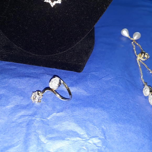 Necklace,earring, bracelet, ring - Picture 5 of 8